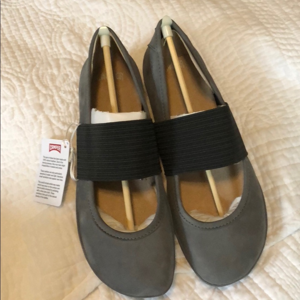 NWT Camper Right Nina 6
